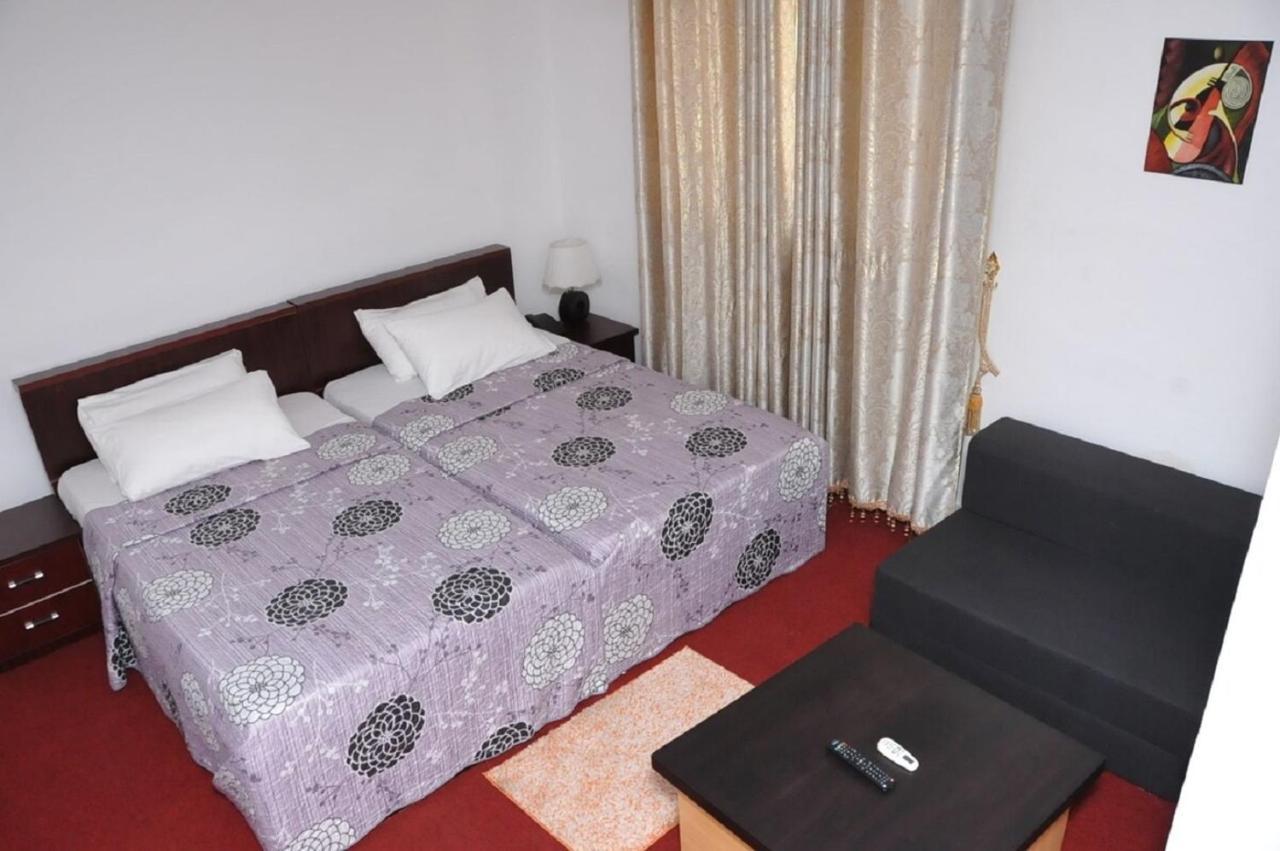 Ridma Hotel Accra Ngoại thất bức ảnh