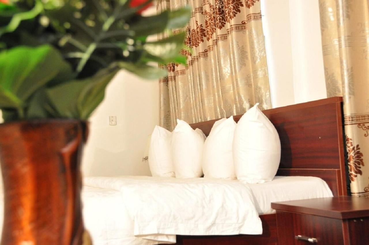 Ridma Hotel Accra Ngoại thất bức ảnh